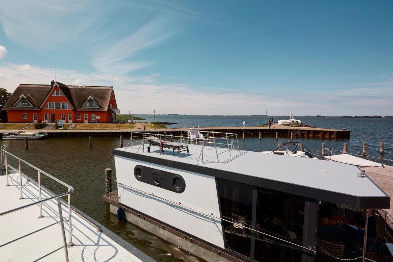 Hausboote Und Fewo Vieregge Bagian luar foto